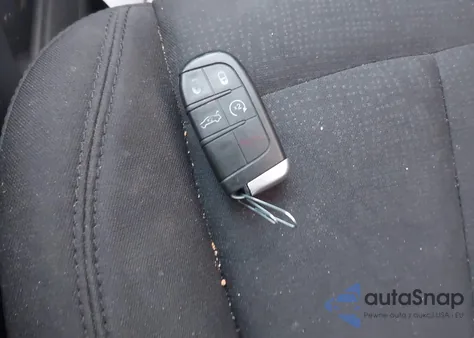 2015 Chrysler 200 Limited z USA, uszkodzony, nr VIN 1C3CCCAB5FN632921